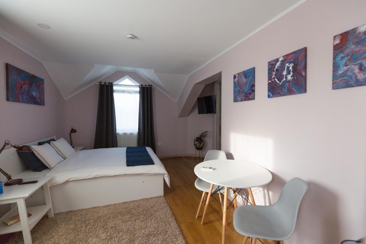 Casa Ris Hotel Targu Jiu Bagian luar foto